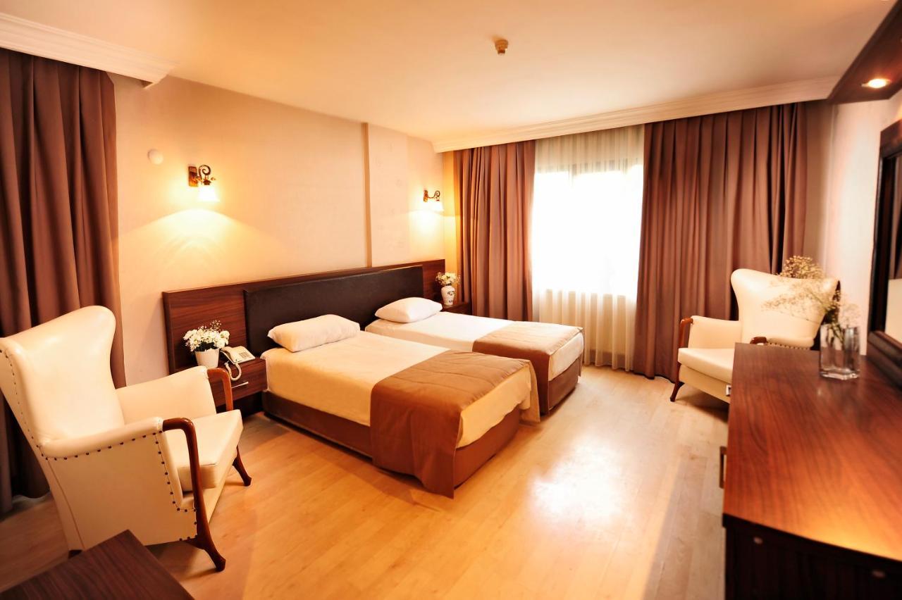 Uestuen Alsancak Hotel 3*